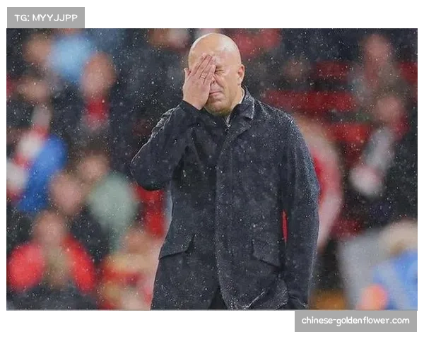 英超裁判尺度再成焦点 斯洛特赛后表达不满 英超裁判尺度再成焦点 斯洛特赛后表达不满